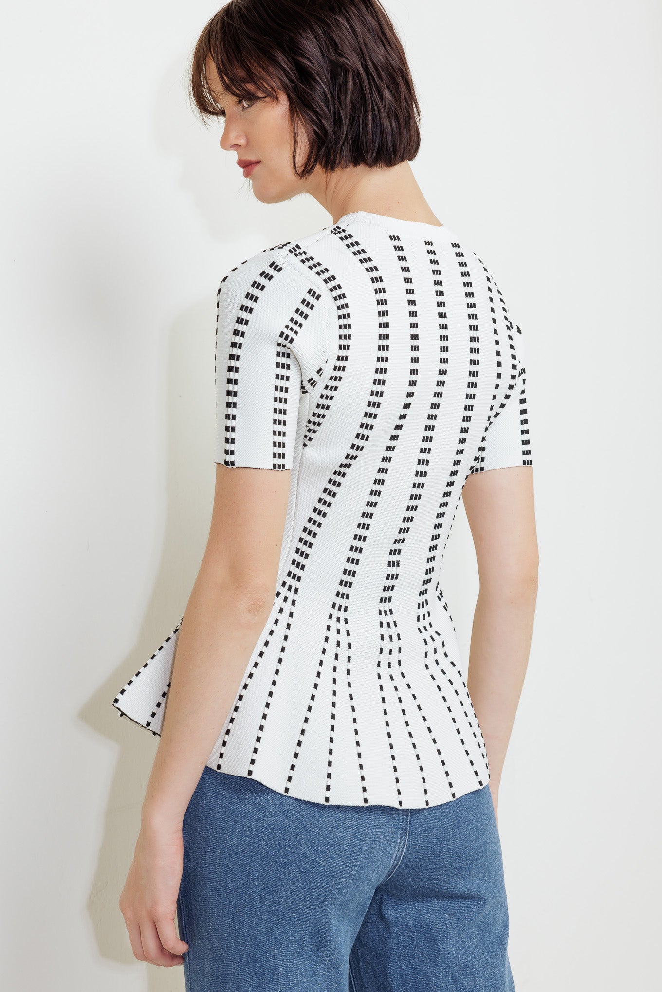 EVENING RUSTLE JACQUARD SWEATER TOP Flying Tomato